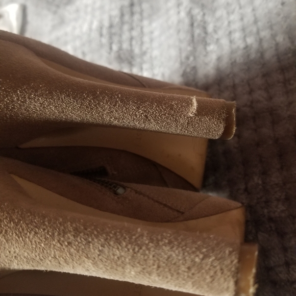 Booties - Picture 4 of 4